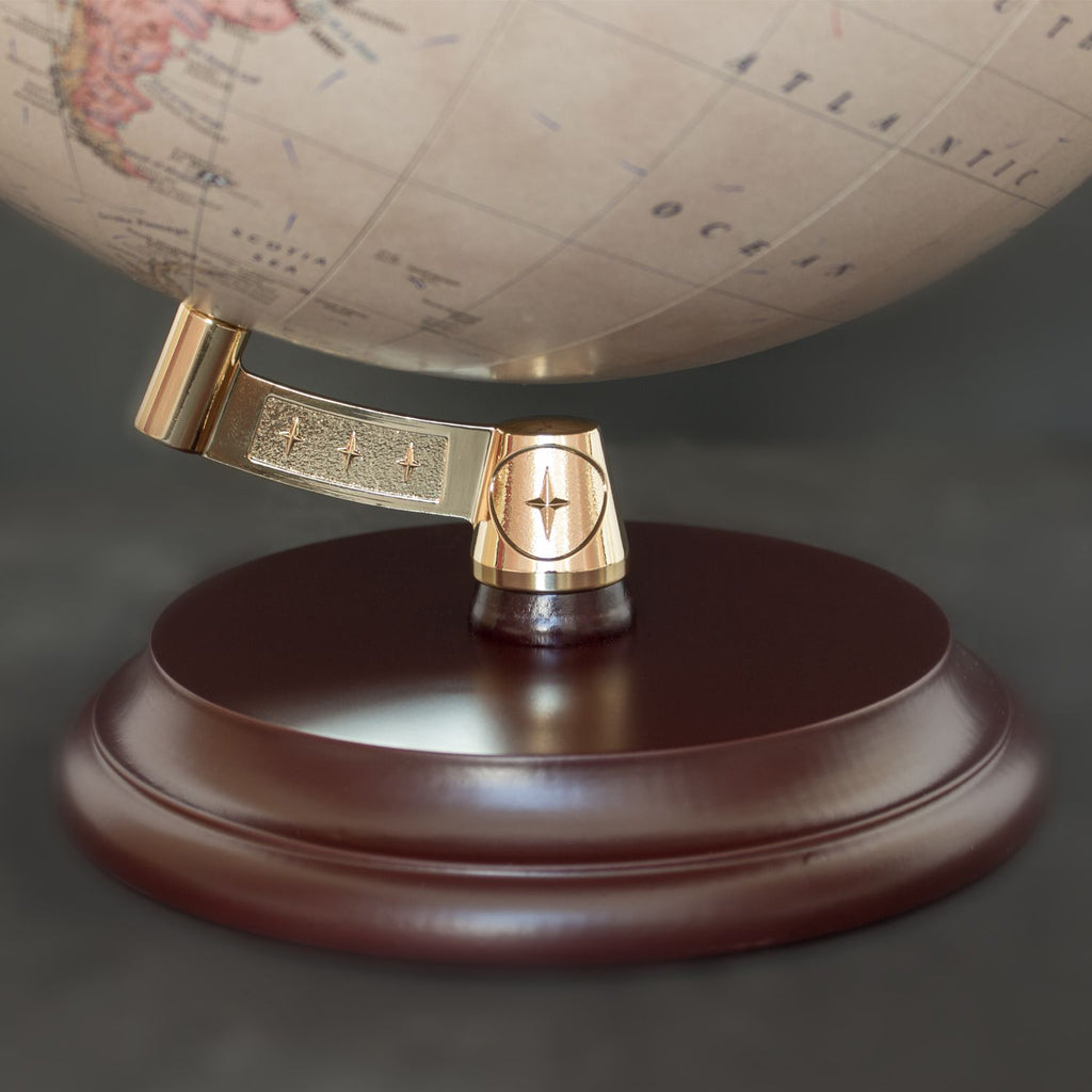 Magellan Vasa Globus 32 cm ohne Meridian mit Holzfuß, politisches Kartenbild
